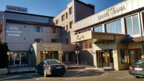 Отель Hotel Ozana  Бистрица